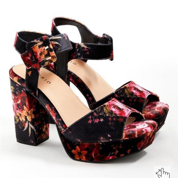 New Platform Block Heel Sandal (WW Torrid - Picture 1 of 11